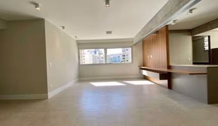 Apartamento reformado em Higienópolis