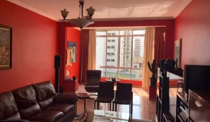 Apartamento amplo em Higienópolis