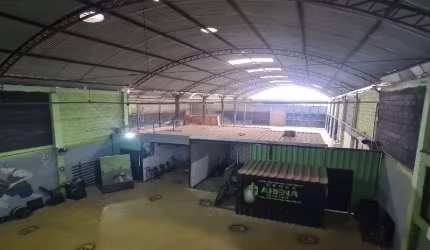 Barracão / Galpão / Depósito com 2 salas para alugar na AV ÁGUIA BRANCA, Recantus, Belford Roxo por R$ 20.000