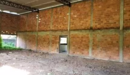 Barracão / Galpão / Depósito com 2 salas à venda na Rua Guarani, Piabetá (Inhomirim), Magé por R$ 750.000