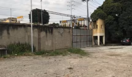 Terreno para alugar na Estrada Velha do Pilar, Figueira, Duque de Caxias por R$ 15.000