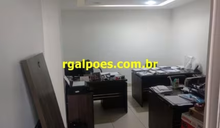 Sala comercial com 5 salas à venda na Avenida Nilo Peçanha, Vila São João, São João de Meriti por R$ 600.000