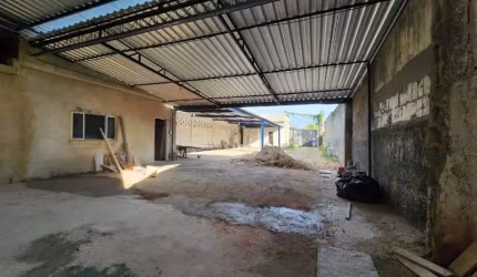 Barracão / Galpão / Depósito com 1 sala à venda na Washington Luiz, Jardim Primavera, Duque de Caxias por R$ 700.000