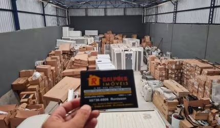 Barracão / Galpão / Depósito com 2 salas para alugar na Avenida Joaquim da Costa Lima, 222, São Bernardo, Belford Roxo por R$ 6.000
