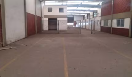 Barracão / Galpão / Depósito com 2 salas para alugar na Rodovia Presidente Dutra, Jardim América, Rio de Janeiro por R$ 100.000