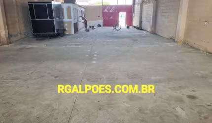 Barracão / Galpão / Depósito com 2 salas para alugar na Avenida Joaquim da Costa Lima, 234, São Bernardo, Belford Roxo por R$ 5.000