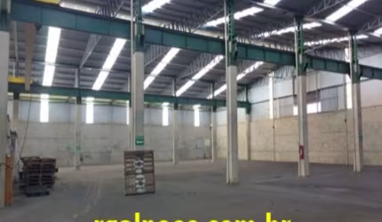 Barracão / Galpão / Depósito com 2 salas para alugar na Rua Antônio Alves Viana, 231, Centro, Itaboraí por R$ 80.000