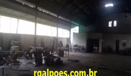 Barracão / Galpão / Depósito com 2 salas para alugar na Rua Belo Horizonte, 321, Parque Santa Amélia, Belford Roxo por R$ 12.000