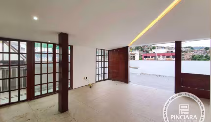 Cobertura Duplex com Tour Virtual 360° de 3 quartos à venda, 202 m² por R$ 1.350.000 - Icaraí - Niterói/RJ