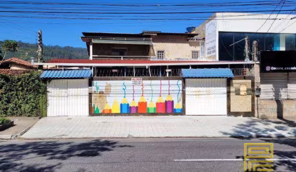 Casa comercial na Av. Pres. Roosevelt de 250m² - Para alugar por R$14.950 + taxas - Fonseca - Niterói/RJ