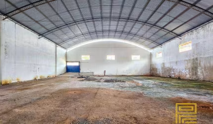 Galpão, 1.550 m² - venda por R$ 1.800.000 ou aluguel por R$ 11.000/mês - Laranjal - São Gonçalo/RJ