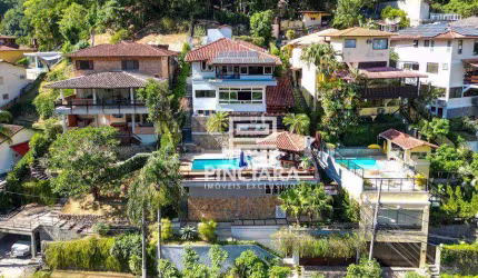 Casa com 4 quartos, 350 m² - venda por R$ 1.600.000 ou aluguel por R$ 9.733/mês - Itaipu - Niterói/RJ