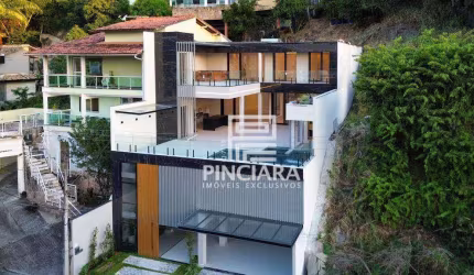 Casa Moderna de 485 m² com 4 quartos (3 suítes) no Condomínio Aruã - À venda  por R$ 5.700.000 - Charitas, Niterói/RJ