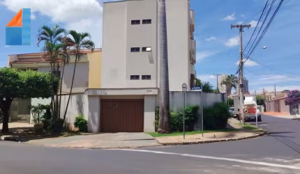 Apartamento amplo com sacada de 3 dormitórios 1 suíte na Lagoinha
