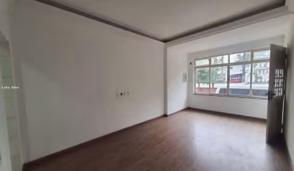 Casa para Venda em Santos, Vila Mathias, 3 dormitórios, 1 suíte, 2 banheiros, 2 vagas