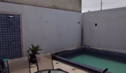 VENDO: EXCELENTE CASA LINEAR VALE DOS CRISTAIS V
