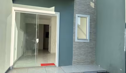 Sobrado Geminado a venda no bairro Floresta por R$ 375.000,00