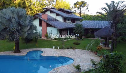 Excelente chácara de alto padrão com 109.000 m² à venda em Pirabeiraba - SC por R$ 2.800.000,00.