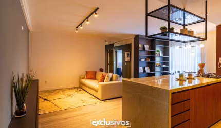 Apartamento decorado com 1 suíte mais 2 quartos à venda  na Rua Pernambuco