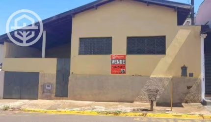 Casa com 5 dormitórios à venda, 213 m² por R$ 650.000,00 - Centro - Barretos/SP