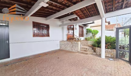 Casa com 3 dormitórios, 290 m² - venda por R$ 680.000,00 ou aluguel por R$ 4.045,61/mês - Centro - Barretos/SP