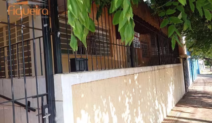 Casa à venda, 200 m² por R$ 550.000,00 - Centro - Barretos/SP