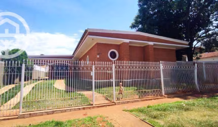 Casa com 4 dormitórios à venda, 393 m² por R$ 1.600.000,00 - Primavera - Barretos/SP