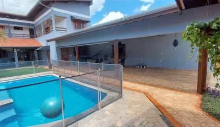 Casa com 4 dormitórios à venda, 257 m² por R$ 760.000,00 - Ibirapuera - Barretos/SP