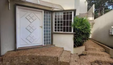 Casa com 3 dormitórios à venda, 225 m² por R$ 780.000,00 - Centro - Barretos/SP