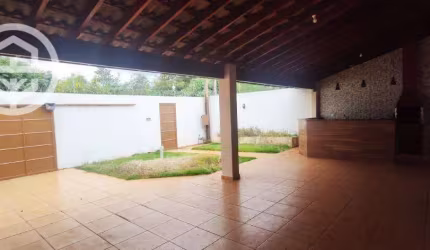 Casa com 3 dormitórios à venda, 135 m² por R$ 580.000,00 - Residencial Jockey Club - Barretos/SP