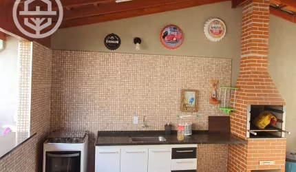 Casa com 3 dormitórios à venda, 182 m² por R$ 550.000,00 - Residencial Jockey Club - Barretos/SP
