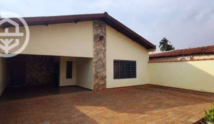Casa com 4 dormitórios para alugar, 212 m² por R$ 3.245,00/mês - Jockey Club - Barretos/SP