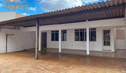 Casa com 2 dormitórios à venda, 109 m² por R$ 300.000,00 - América - Barretos/SP