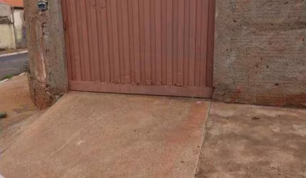 Casa com 2 dormitórios à venda, 108 m² por R$ 145.000,00 - Cristiano de Carvalho - Barretos/SP