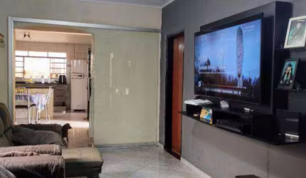 Casa a venda em excelente localização