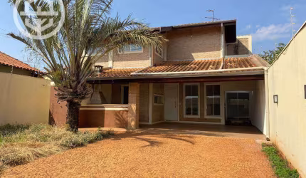 Casa com 3 dormitórios à venda, 174 m² por R$ 780.000,00 - Aeroporto - Barretos/SP