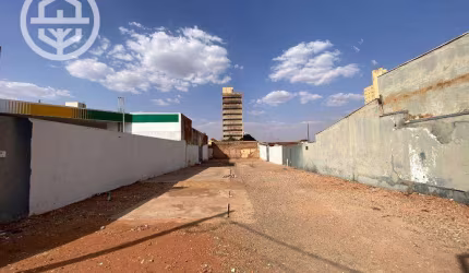 Terreno para alugar, 495 m² por R$ 2.000,00/mês - Centro - Barretos/SP