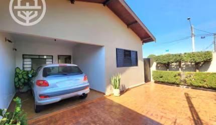 Casa com 2 dormitórios à venda, 111 m² por R$ 320.000,00 - América - Barretos/SP
