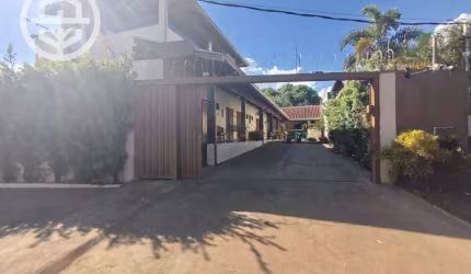 Rancho com 5 dormitórios à venda, 230 m² por R$ 800.000,00 - Village - Planura/MG