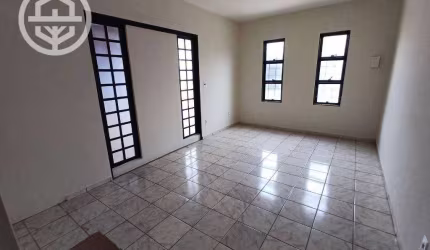 Casa com 3 dormitórios, 216 m² - venda por R$ 700.000,00 ou aluguel por R$ 6.500,00/mês - Jardim Soares - Barretos/SP
