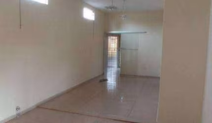 Casa com 3 dormitórios para alugar, 175 m² por R$ 2.120,00/mês - Jockey Club - Barretos/SP
