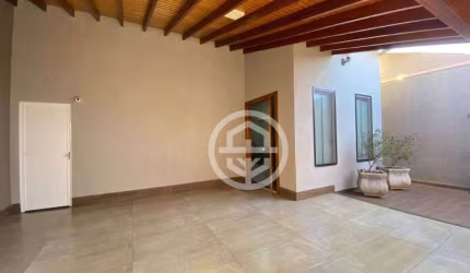 Casa a venda no Bairro Nogueira - SUPER OPORTUNIDADE