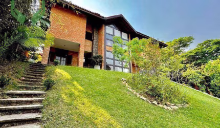 Sobrado com 4 dormitórios à venda, 623 m² por R$ 3.650.000,00 - Altos de São Fernando - Jandira/SP