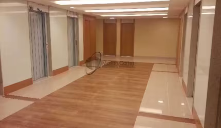 Sala comercial, com área total de 28metros quadrad
