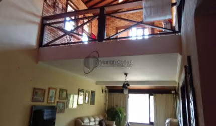 Ótima casa duplex - Itaipú.