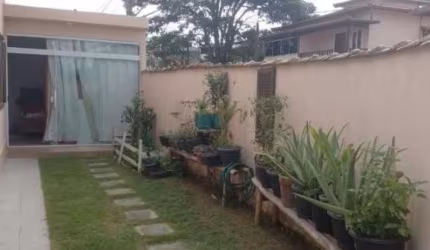 Casa com 3 quartos à venda no Residencial Camping do Bosque, Rio das Ostras , 180 m2 por R$ 450.000