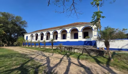 Fazenda com 3 salas à venda no Badureco, Itaboraí  por R$ 2.600.000