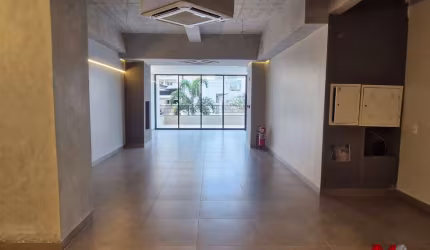 Salão comercial novo para locação na Av. José Munia - São José do Rio Preto
