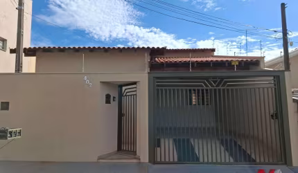 Casa 03 dormitórios para locação no Conj. Habitacional Costa do Sol - São José do Rio Preto/SP