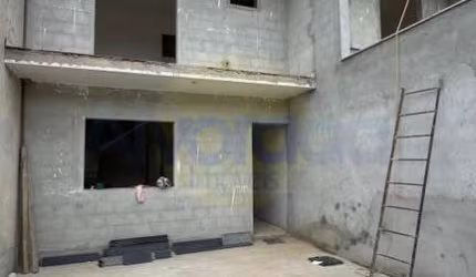 Casa para Venda em Santa Luzia, Liberdade, 2 dormitórios, 2 banheiros, 2 vagas